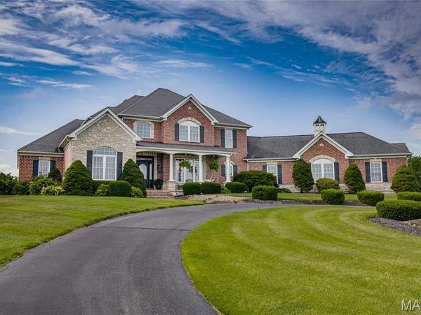 107 Bogey Creek Drive, Farmington, MO 63640