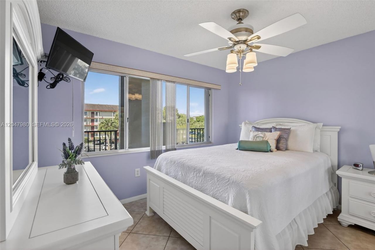1651 SW 127th Ave , Unit 305A, Pembroke Pines, FL 33027 Photo