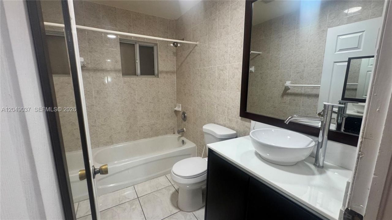 5680 NW 23rd Ave , Miami, FL 33142 Photo