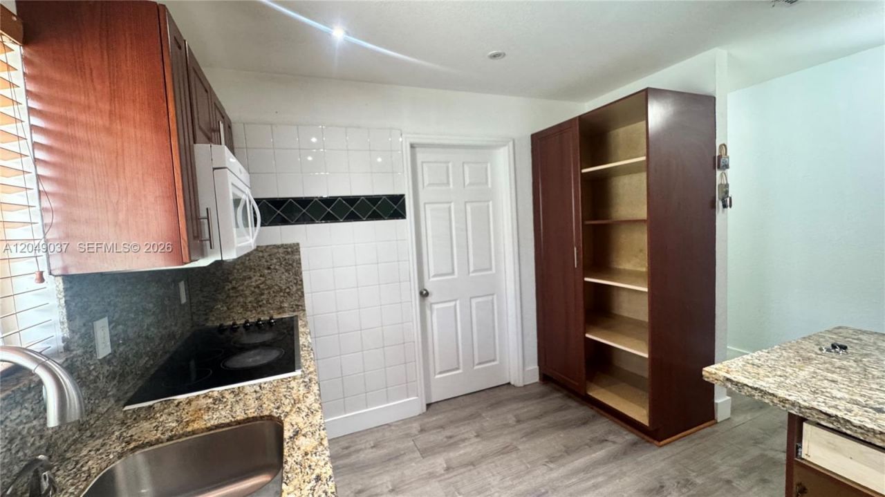 5680 NW 23rd Ave , Miami, FL 33142 Photo
