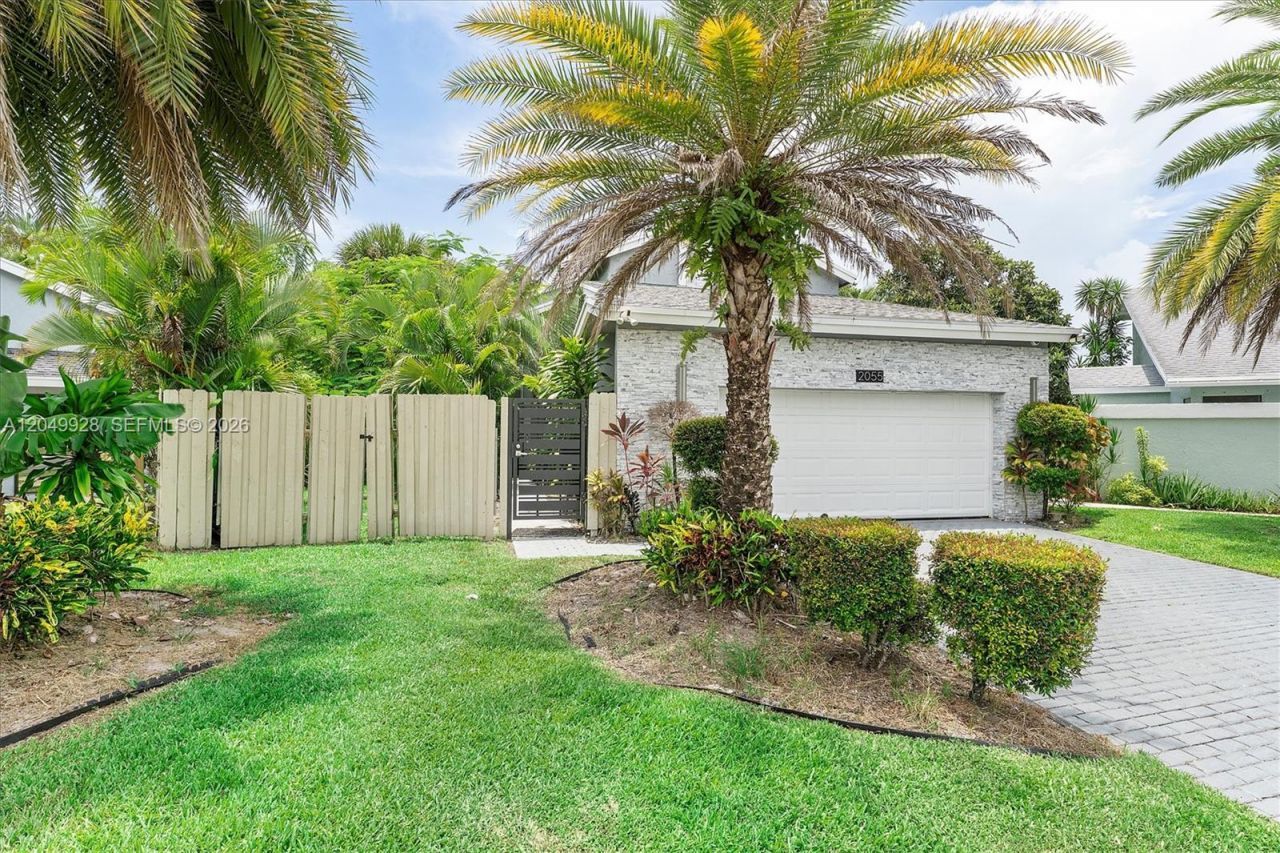 2055 NW 9th St, Delray Beach, FL 33445 Photo