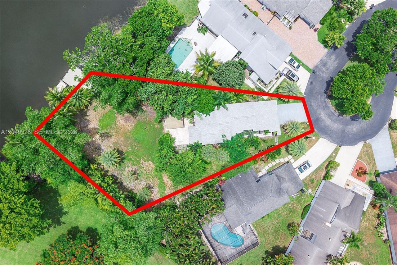2055 NW 9th St, Delray Beach, FL 33445 Photo