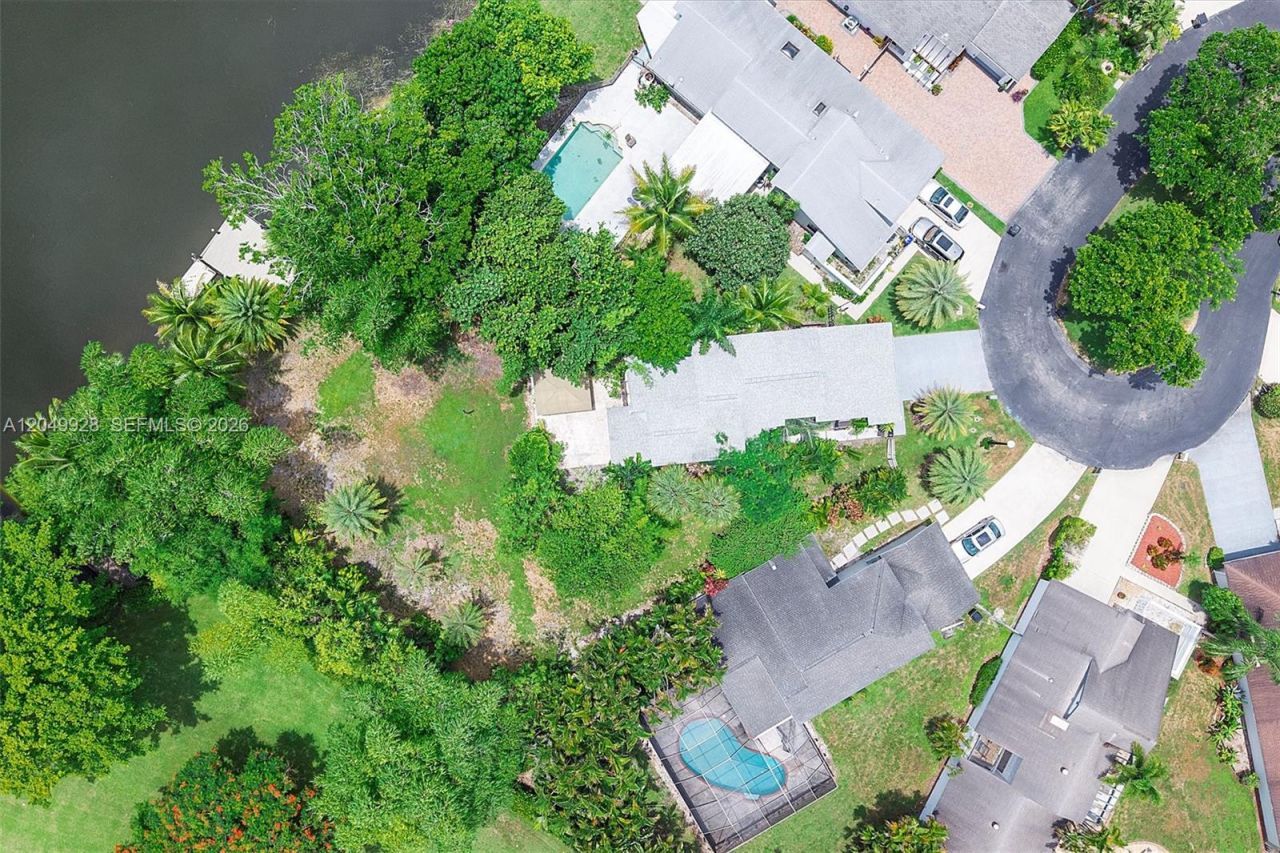 2055 NW 9th St, Delray Beach, FL 33445 Photo