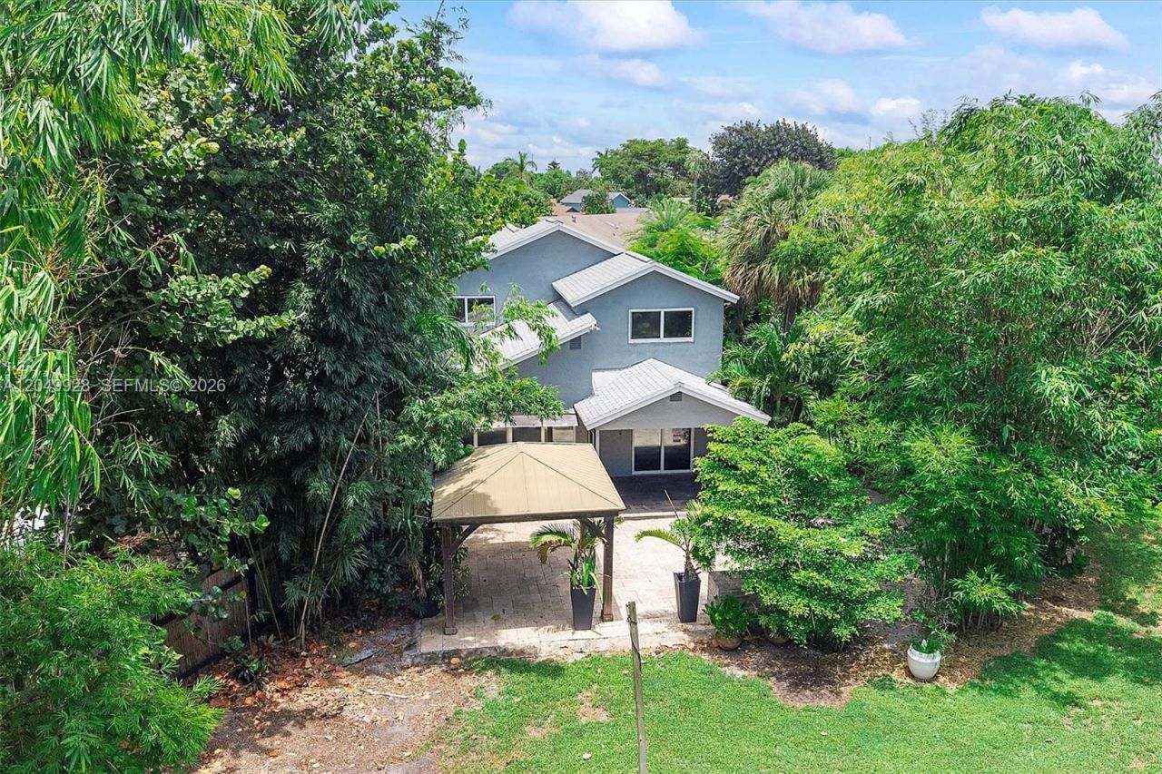2055 NW 9th St, Delray Beach, FL 33445 Photo