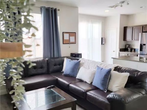 8340 Creek Canyon Avenue, Las Vegas, NV 89113
