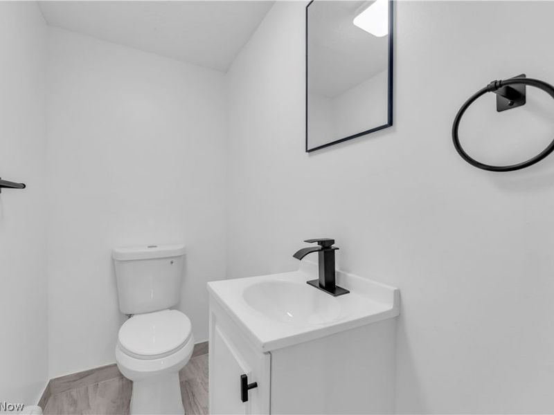 9518 Nelson Avenue, Cleveland, OH 44105 Photo 16