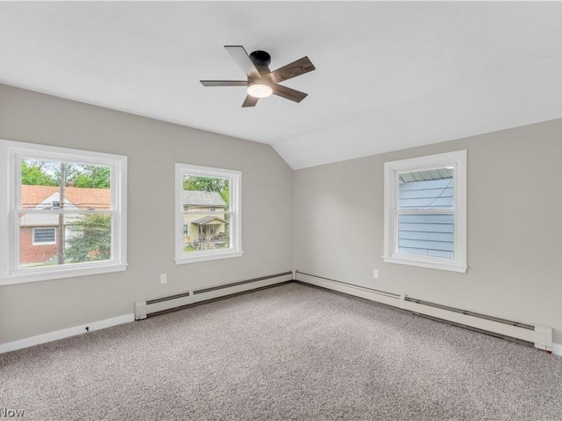 9518 Nelson Avenue, Cleveland, OH 44105 Photo 17