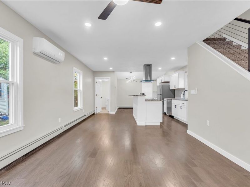 9518 Nelson Avenue, Cleveland, OH 44105 Photo 7