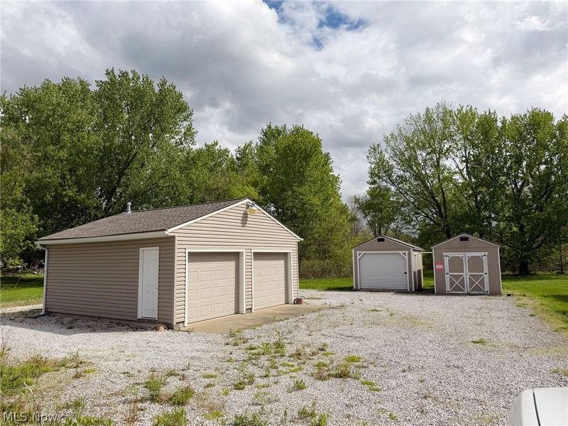 1988 Greensburg Road, North Canton, OH 44720 Photo 5