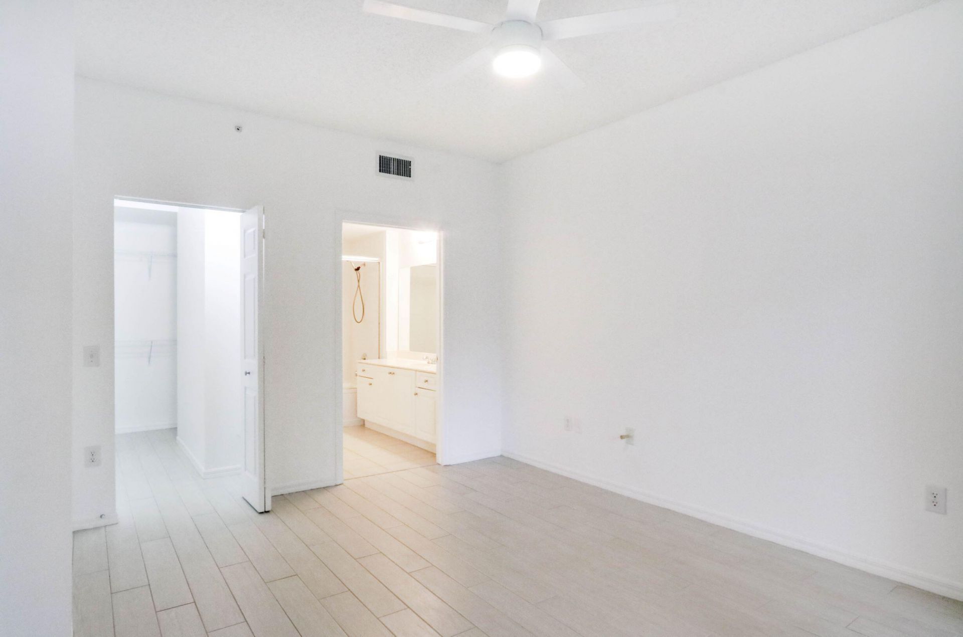 2916 Tuscany Court, Unit 106, Palm Beach Gardens, FL 33410 Photo