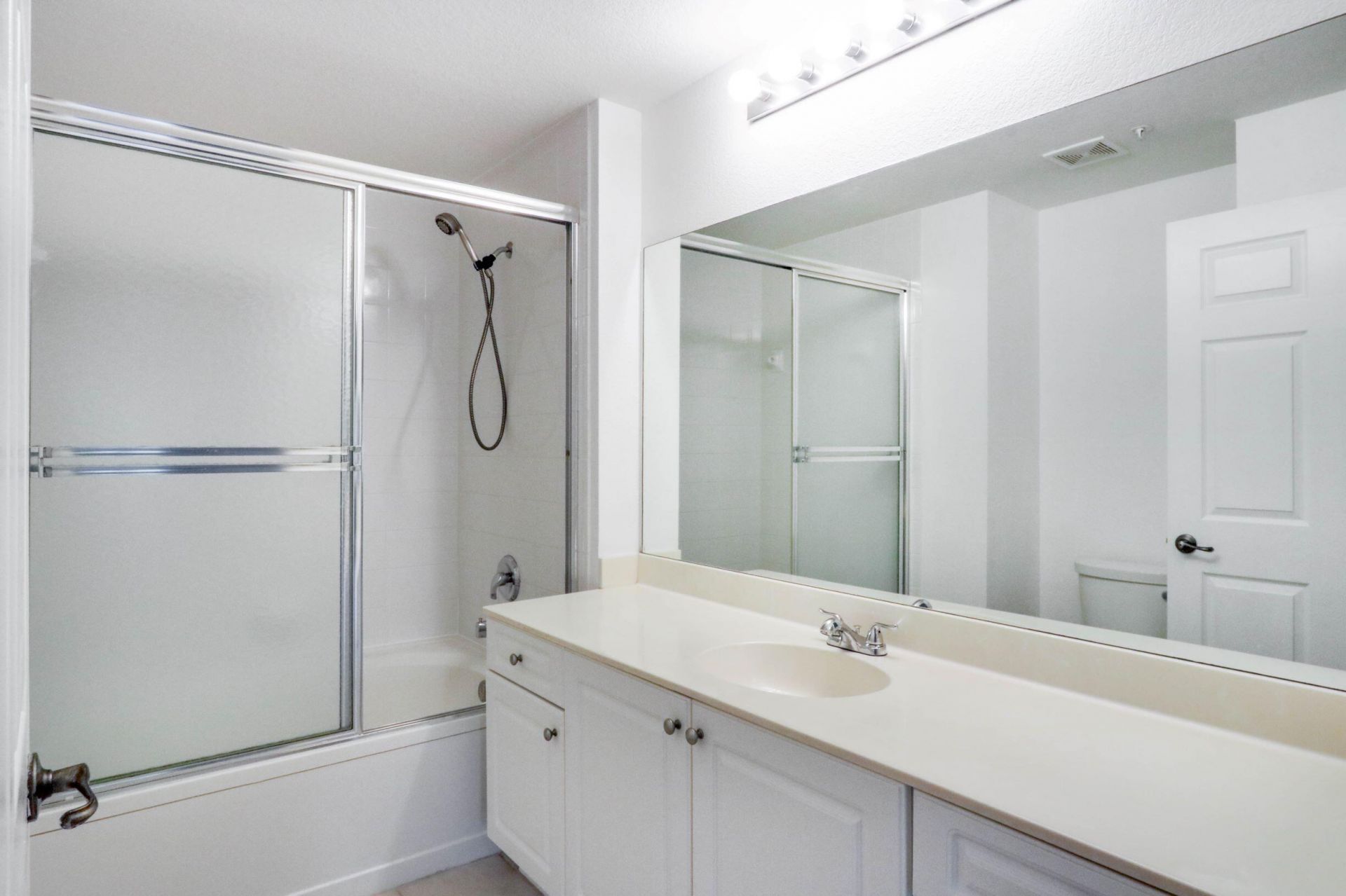 2916 Tuscany Court, Unit 106, Palm Beach Gardens, FL 33410 Photo