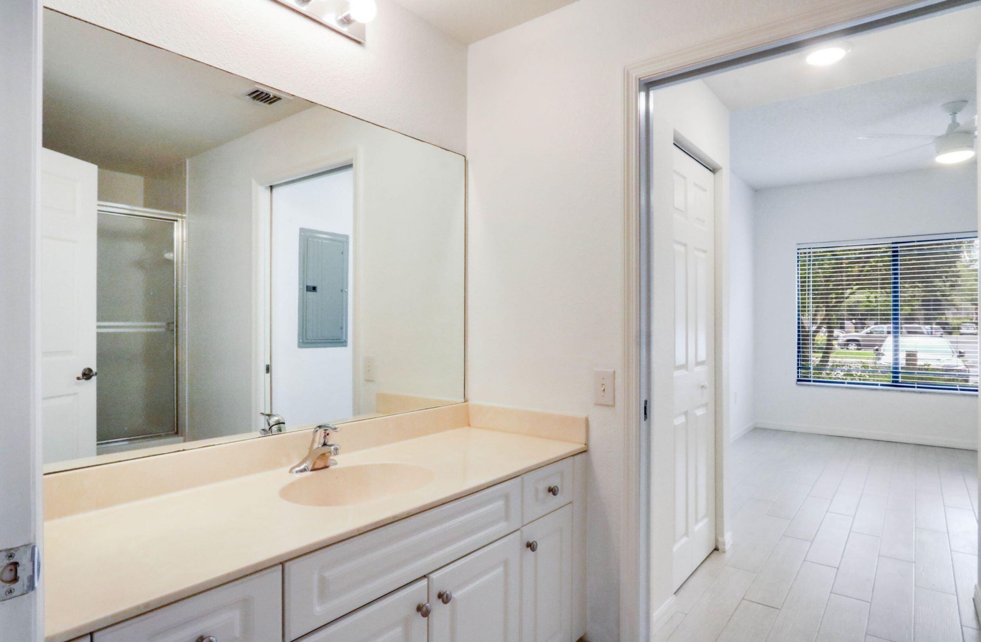 2916 Tuscany Court, Unit 106, Palm Beach Gardens, FL 33410 Photo