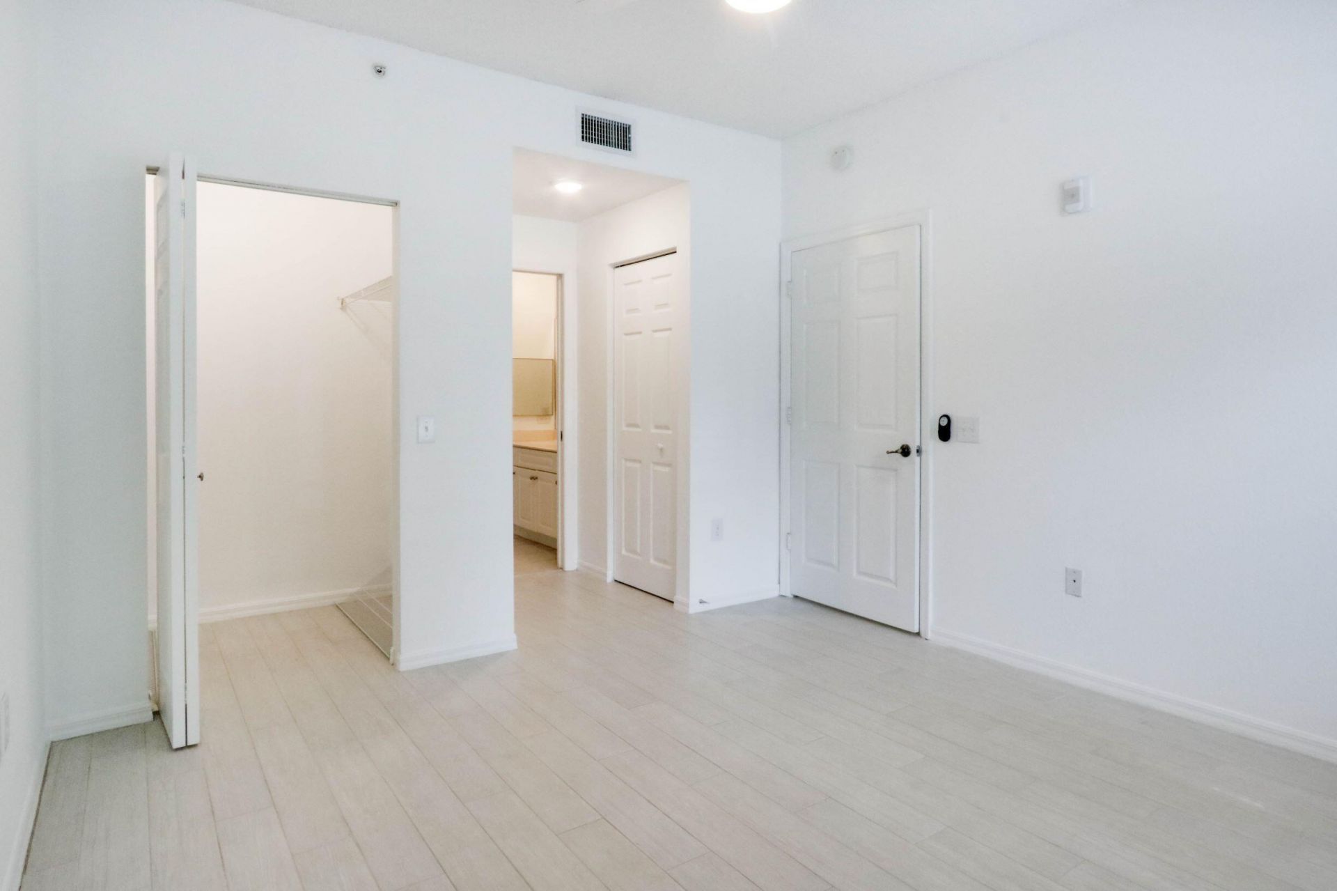 2916 Tuscany Court, Unit 106, Palm Beach Gardens, FL 33410 Photo