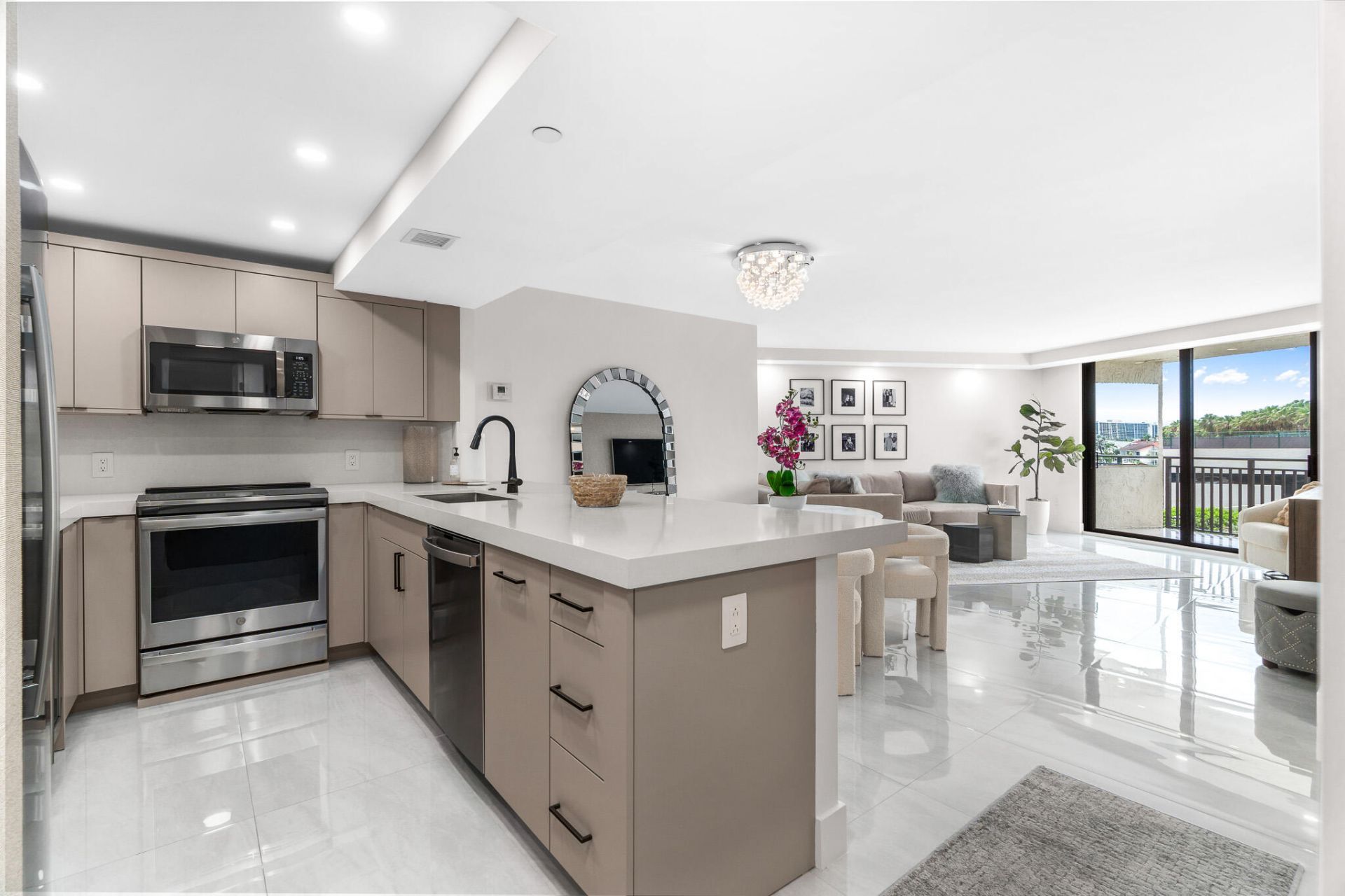 3912 S Ocean Boulevard, Unit 308, Highland Beach, FL 33487 Photo