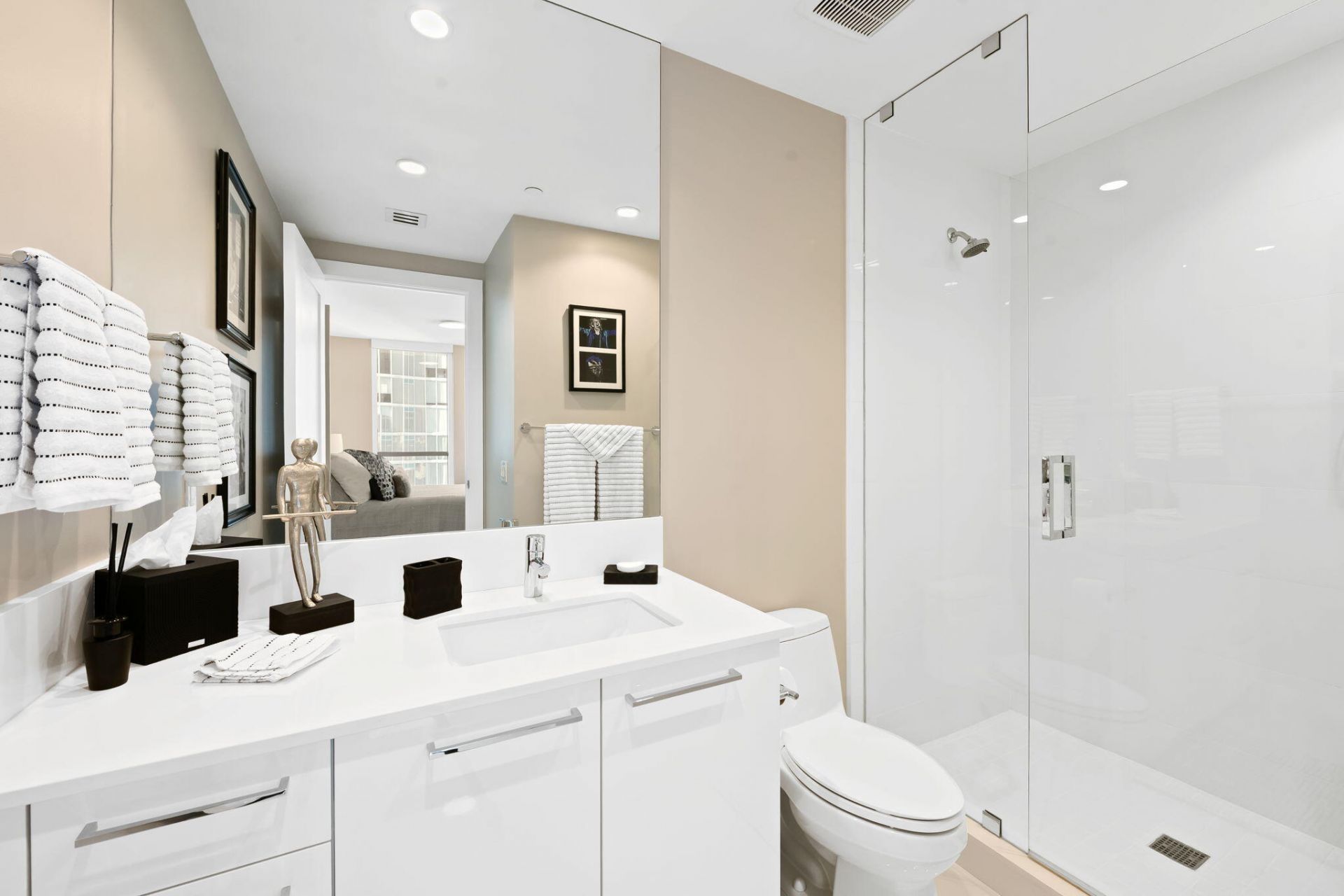 100 E Las Olas Boulevard, Unit 3804, Fort Lauderdale, FL 33301 Photo