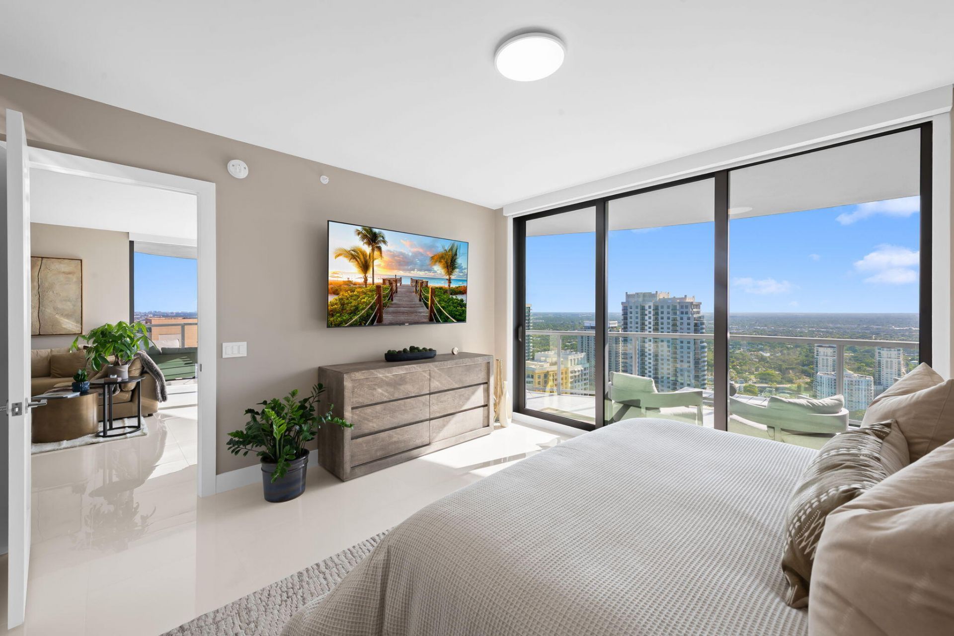 100 E Las Olas Boulevard, Unit 3804, Fort Lauderdale, FL 33301 Photo