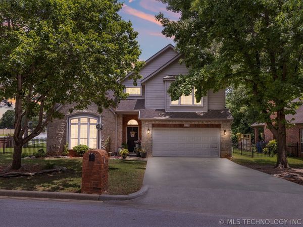 8105 S 86th Avenue , Tulsa, OK 74133