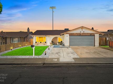 39 Del Vista Cir, Sacramento, CA 95823 Photo