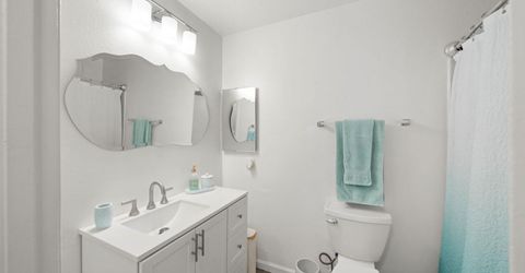 39 Del Vista Cir, Sacramento, CA 95823 Photo