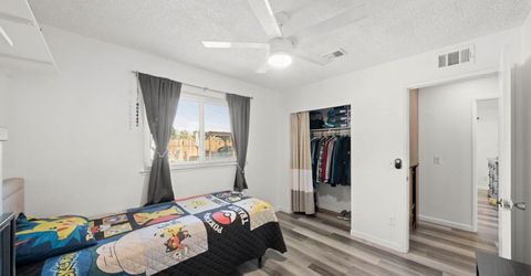 39 Del Vista Cir, Sacramento, CA 95823 Photo