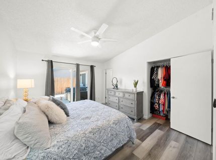 39 Del Vista Cir, Sacramento, CA 95823 Photo