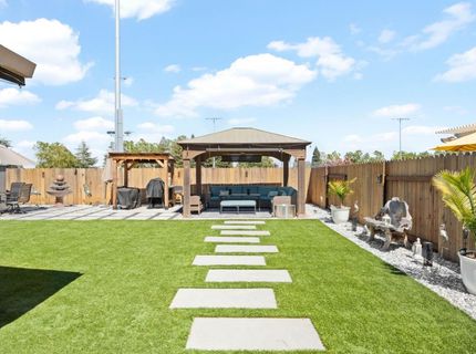 39 Del Vista Cir, Sacramento, CA 95823 Photo