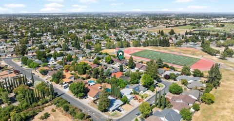 39 Del Vista Cir, Sacramento, CA 95823 Photo