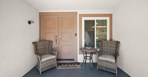 39 Del Vista Cir, Sacramento, CA 95823 Photo