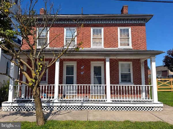 8 YORK STREET, SPRING GROVE, PA 17362