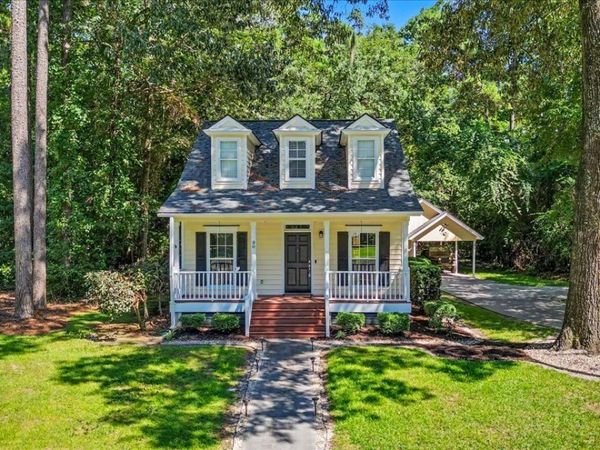 90 Brisbon Hall Drive, Richmond Hill, GA 31324