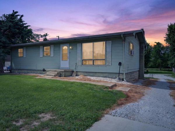 612 W MAIN Street, Greentown, IN 46936