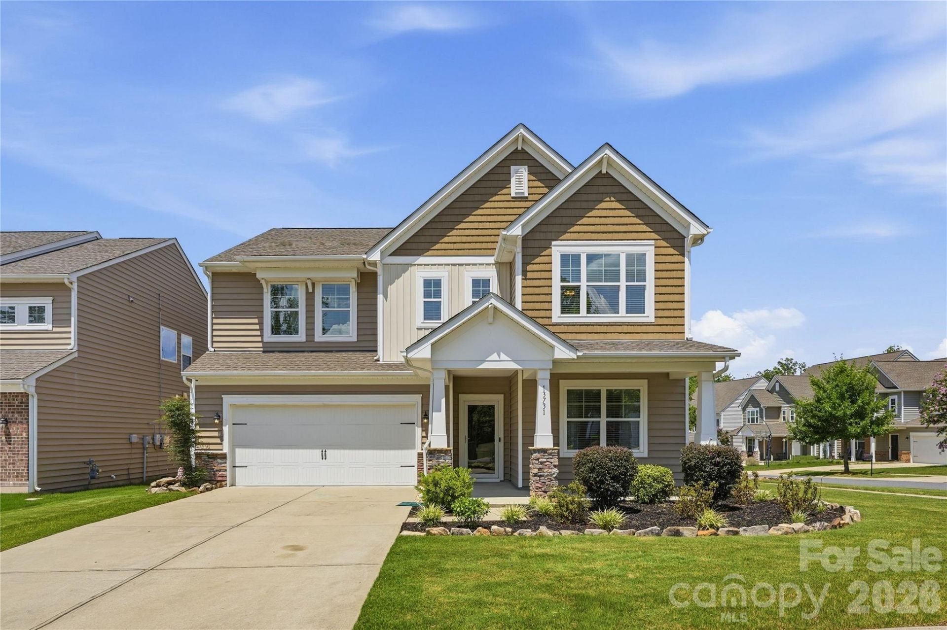 13731 Canterbury Castle Drive, Charlotte, NC 28273 Main Photo
