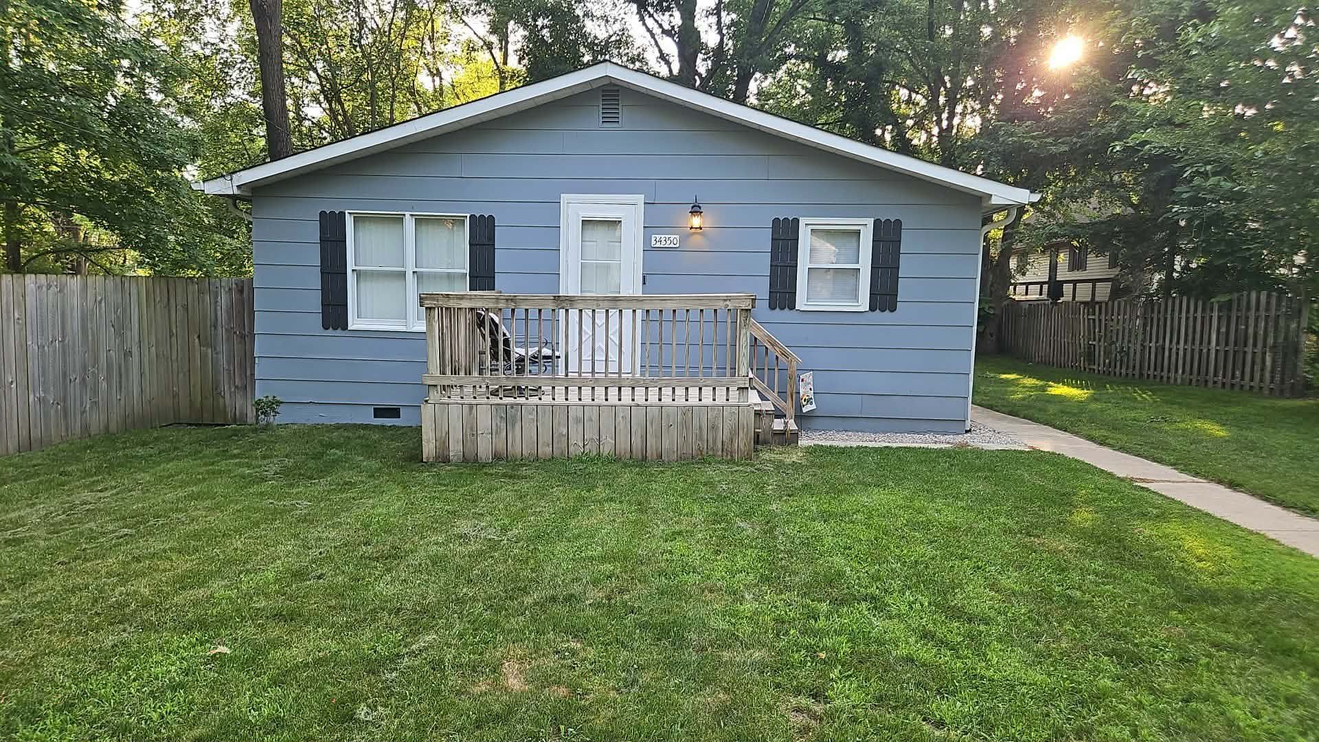 34350 S Pinegrove Avenue, Wilmington, IL 60481