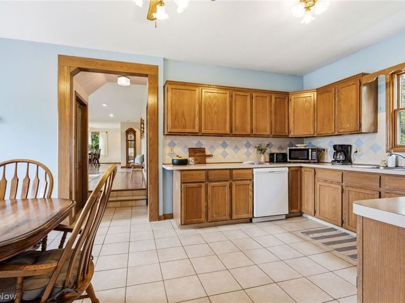 9990 Broadview Road, Broadview Heights, OH 44147 Photo 9