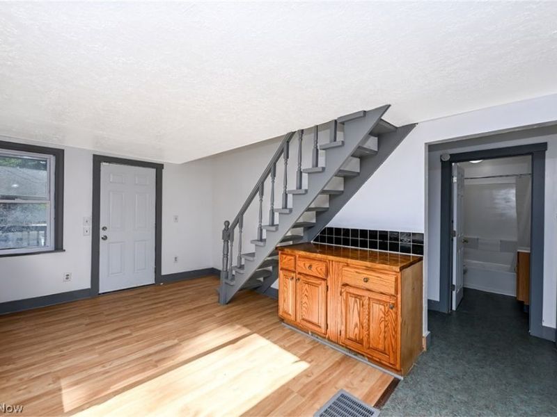 1300 Weiser Avenue, Akron, OH 44314 Photo 13