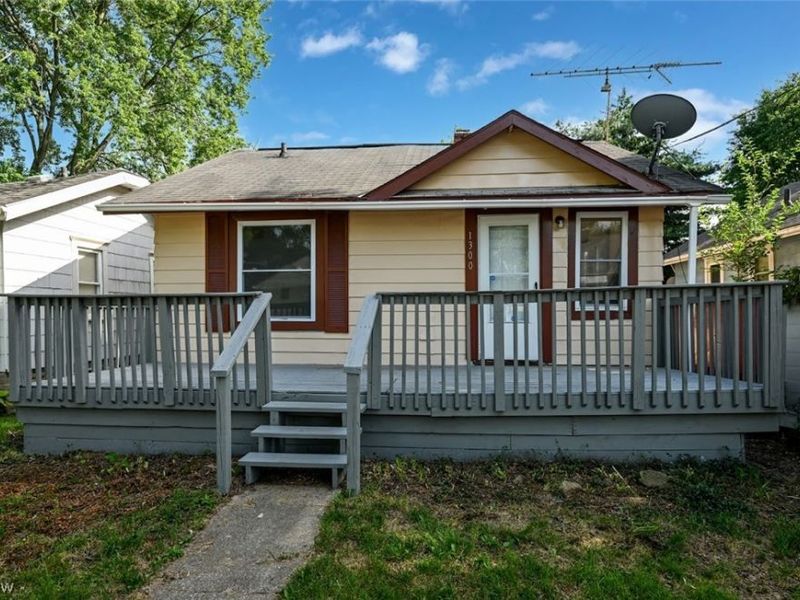 1300 Weiser Avenue, Akron, OH 44314 Photo 2