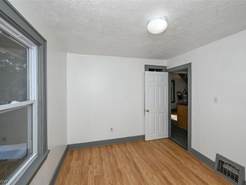 1300 Weiser Avenue, Akron, OH 44314 Photo 21