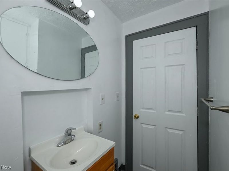 1300 Weiser Avenue, Akron, OH 44314 Photo 25