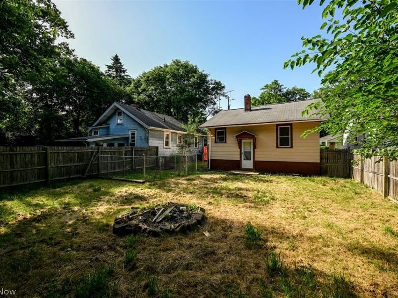 1300 Weiser Avenue, Akron, OH 44314 Photo 6