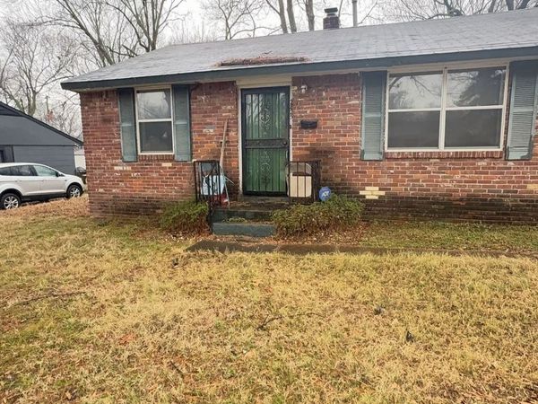 2825 SEMMES ST, Memphis, TN 38114