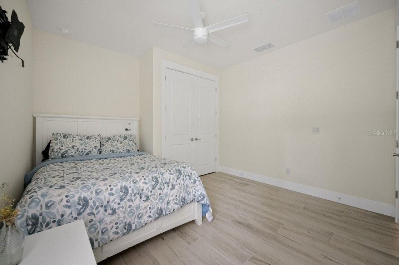 590 Lake Winnemissett Drive, Deland, FL 32724 Photo