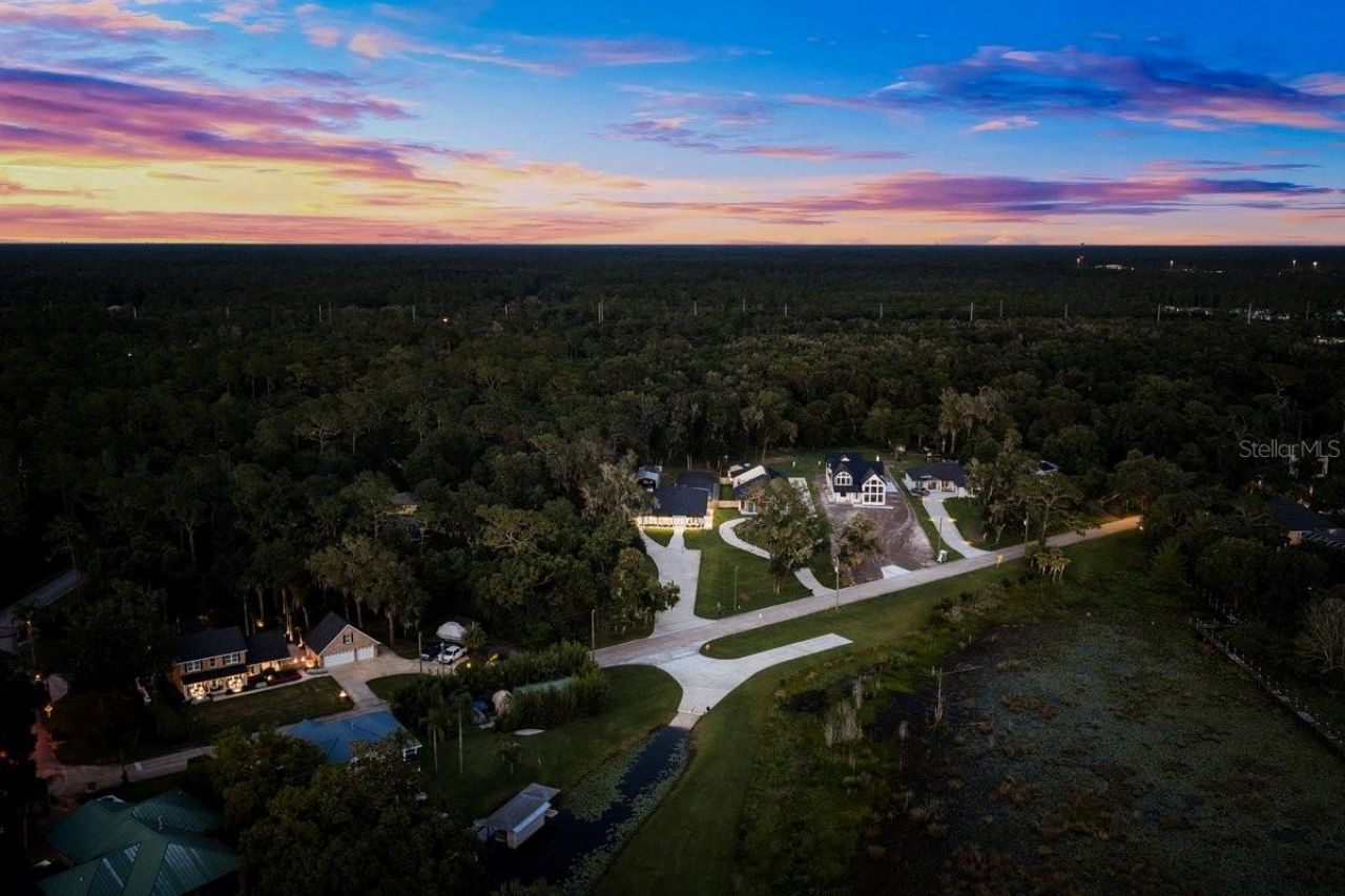590 Lake Winnemissett Drive, Deland, FL 32724 Photo