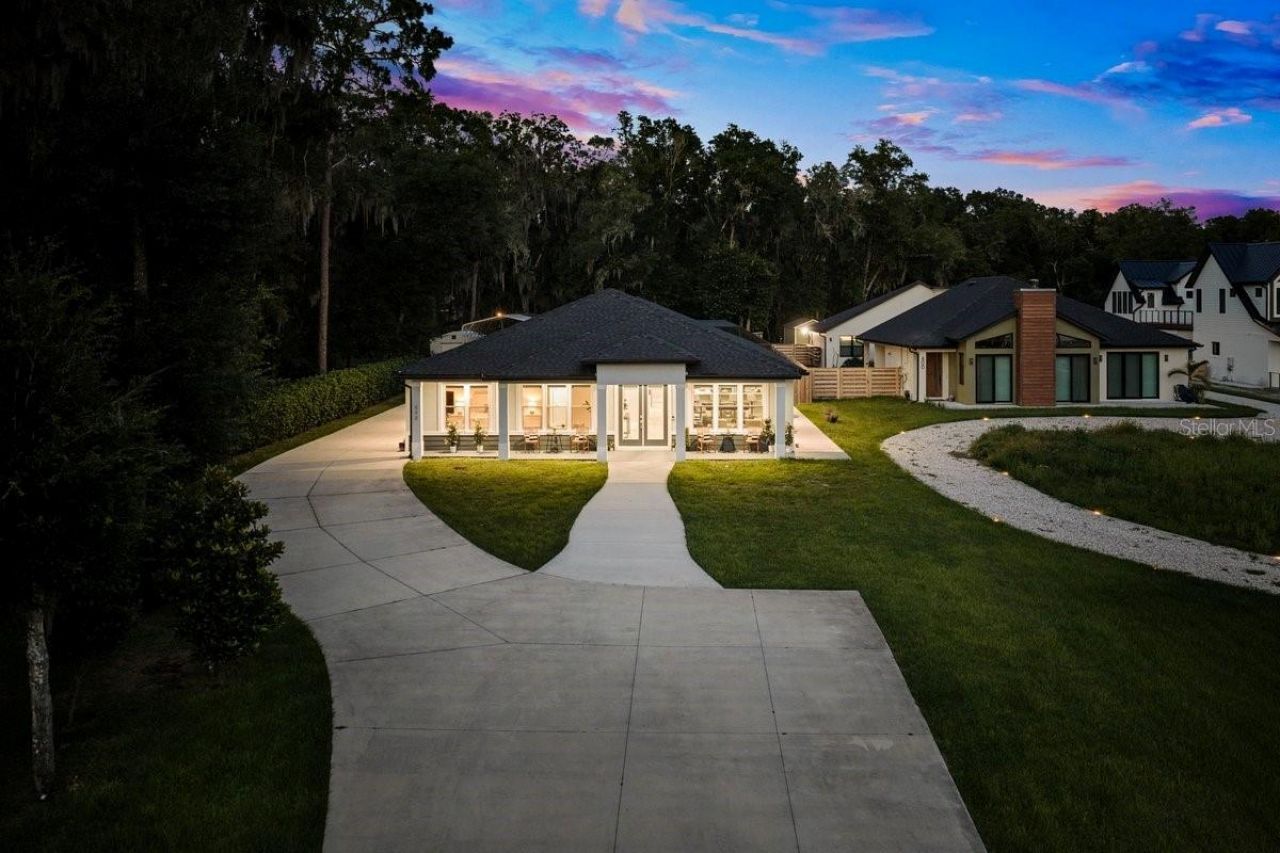 590 Lake Winnemissett Drive, Deland, FL 32724 Photo