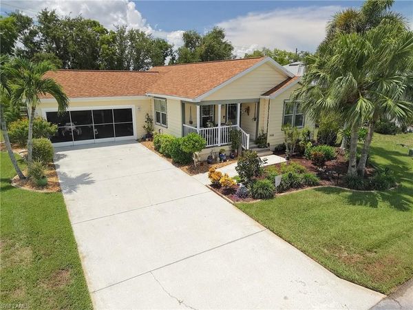 24500 Rio Villa Lakes CIR, PUNTA GORDA, FL 33950