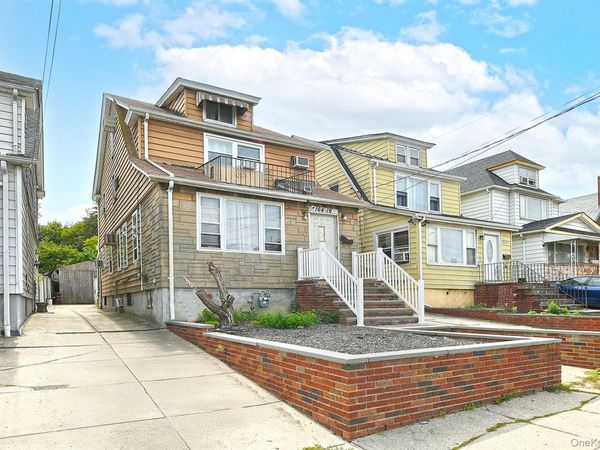 164-16 Goethals Avenue , Jamaica, NY 11432