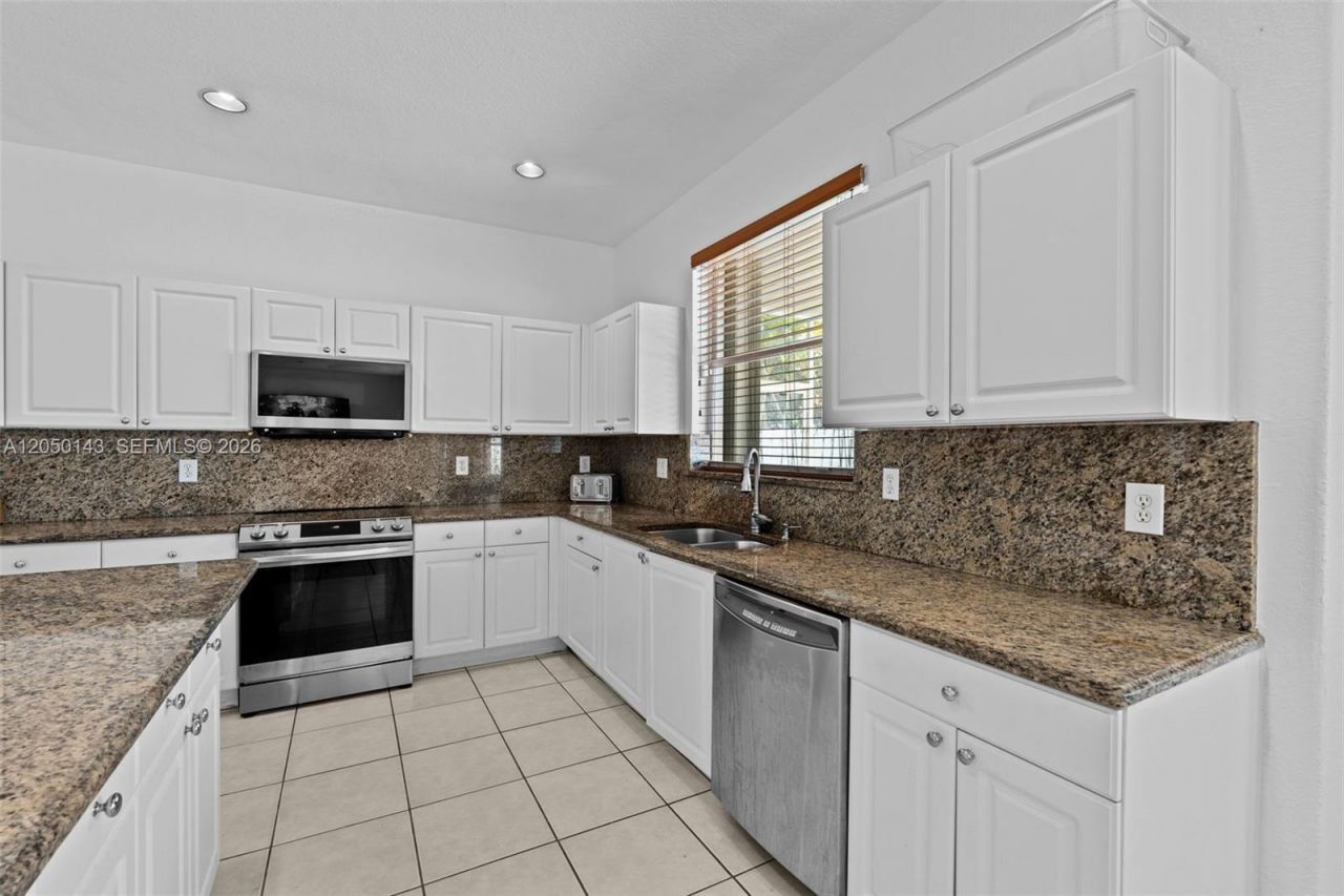 3500 SW 174th Way , Miramar, FL 33029 Photo