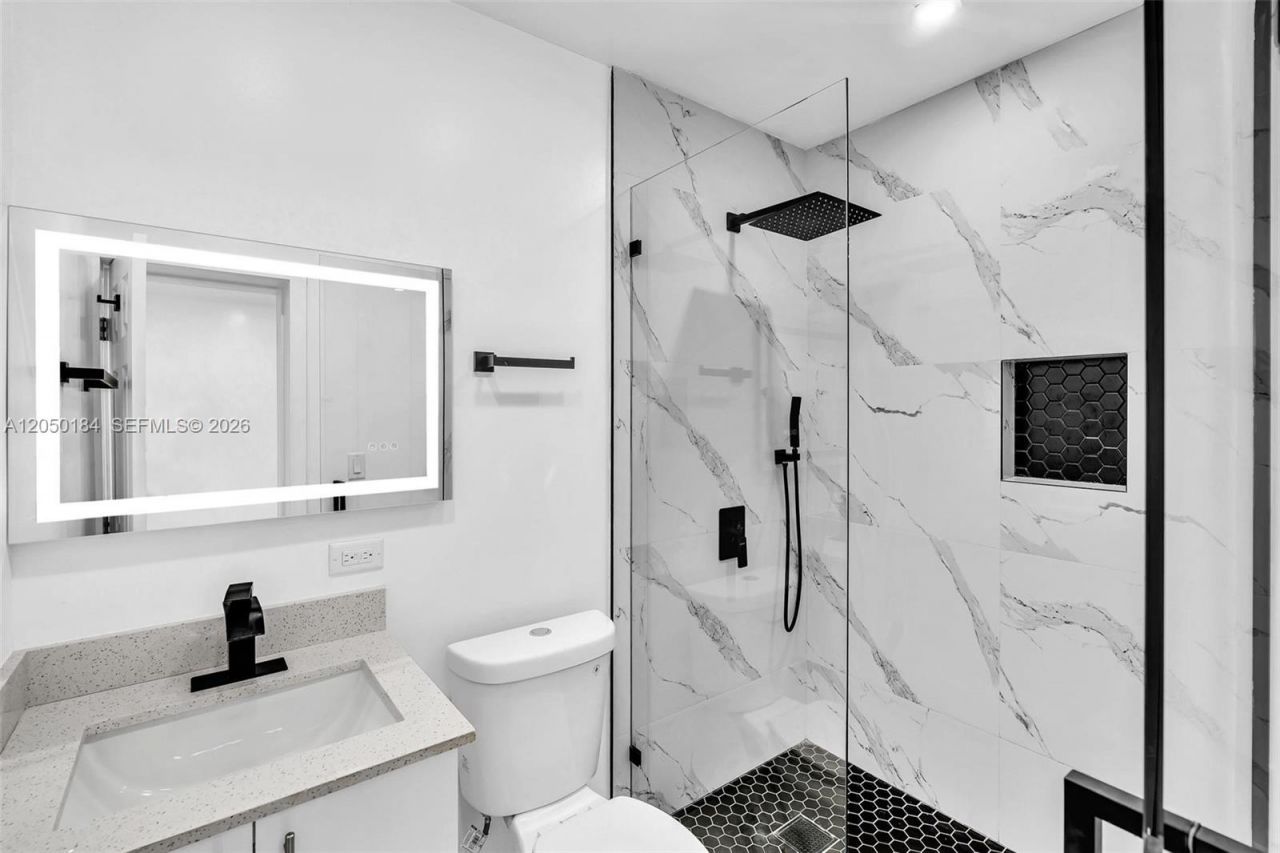 5850 NE 3rd Ave , Unit 1, Miami, FL 33137 Photo