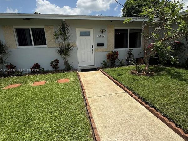 5431 NW 17th Ct , Lauderhill, FL 33313