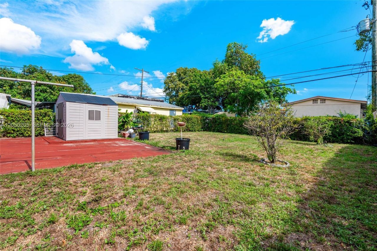 271 E 17th St , Hialeah, FL 33010 Photo