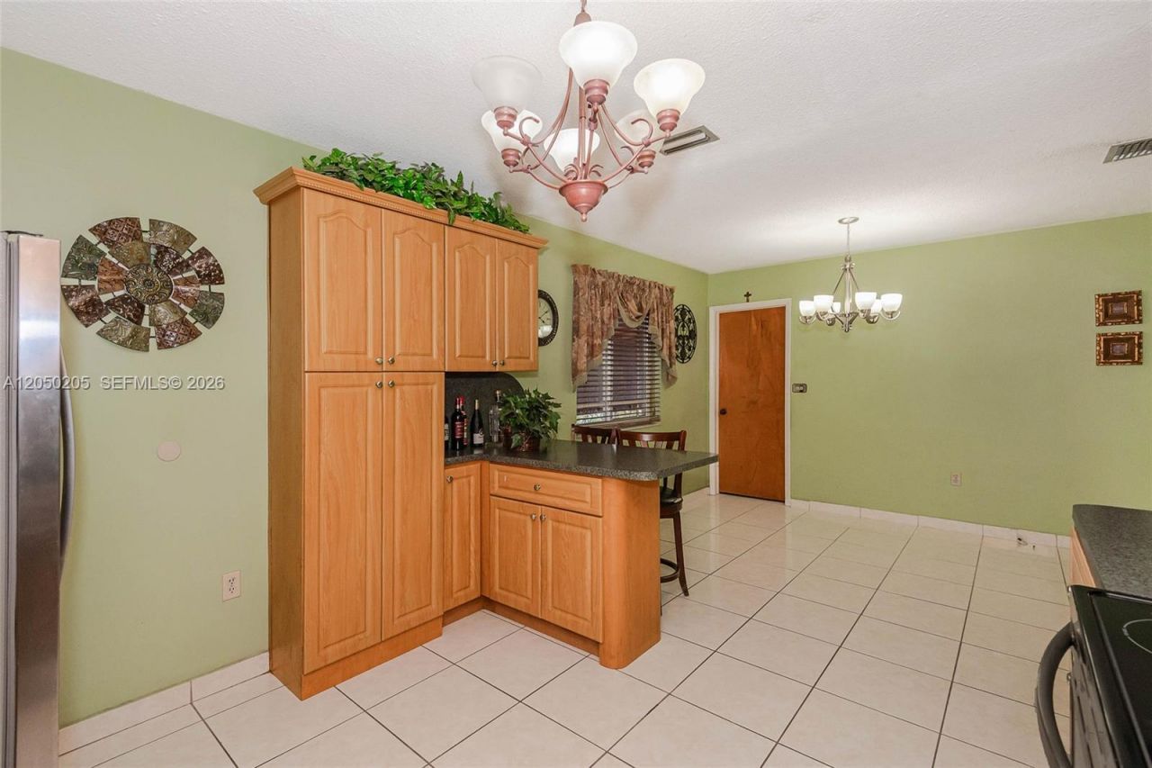271 E 17th St , Hialeah, FL 33010 Photo